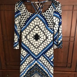 Jessica Simpson Blue Black Geo-Print Shift Dress